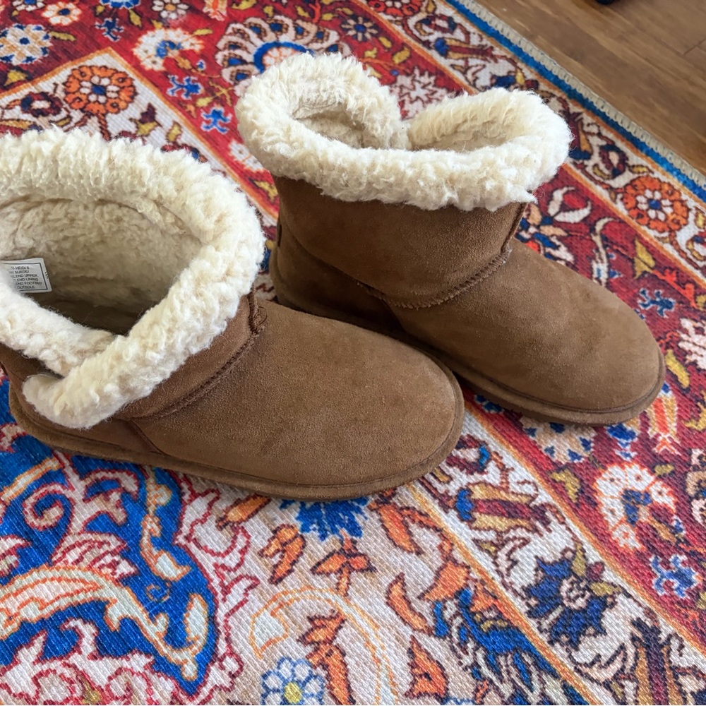 Women’s Bearpaw Faux-Shearling Lined Brown Winter Boots